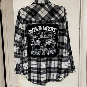 GAP Black and White Plaid Women's Button Down Shirt